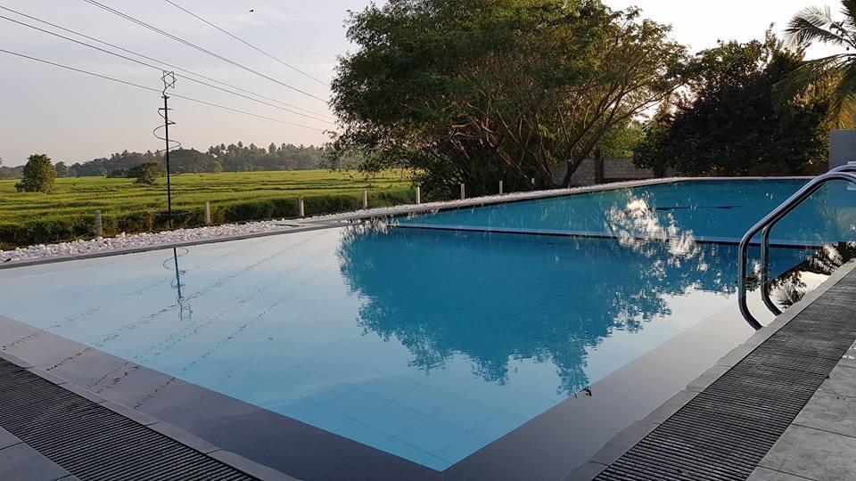 Grand Riverine Bed and Breakfast Kotugoda Exterior foto